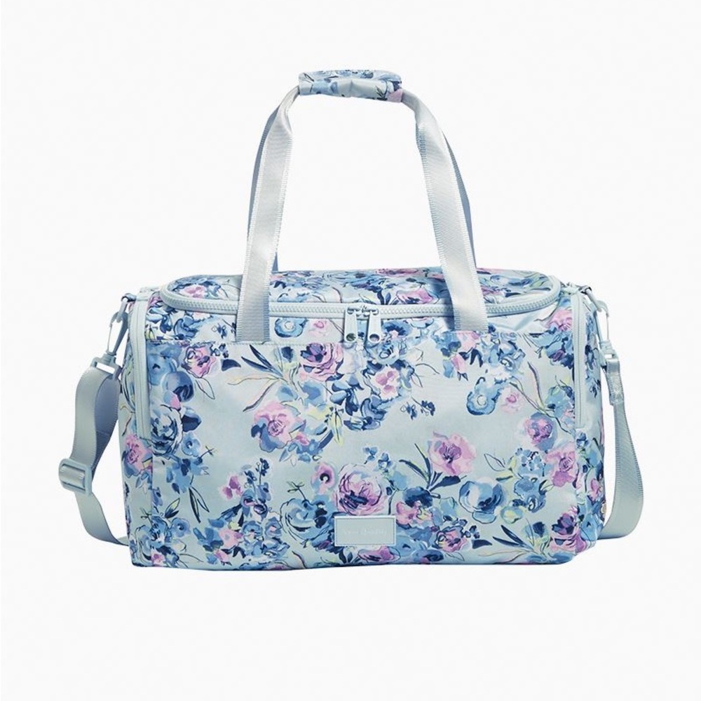 Vera Bradley ReActive Small Gym Bag in Fresh-Cut Bouquet